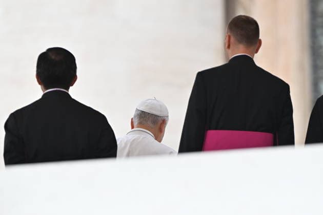 RECORD DATE NOT STATED Italy, Rome,Vatican 2026-10-07 : Pope Leo XIV during his weekly general audience in St Peter s Square Italy, Rome,Vatican 2026-10-07 : Pope Leo XIV during his weekly general audience in St Peter s Square Copyright alessia.giuliani CPP EDITORIAL USE ONLY - NO BOOKS Copyright: xAlessiaxGiuliani Catholicpressphotox
