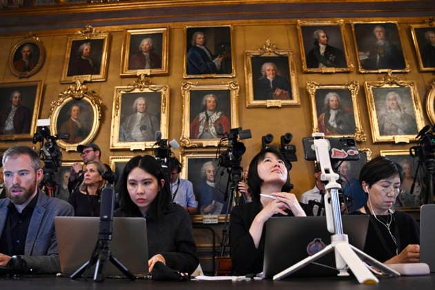 STOCKHOLM, SWEDEN 20261007 International media cover the announcement of the Nobel Prize in Chemistry at the Royal Swedish Academy of Sciences in Stockholm on Wednesday STOCKHOLM, SWEDEN x10080x  Copyright: xFredrikxSandberg TTx NOBELPRIS I KEMI TILLKÄNNAGIVANDE 5X1trY_hYoU