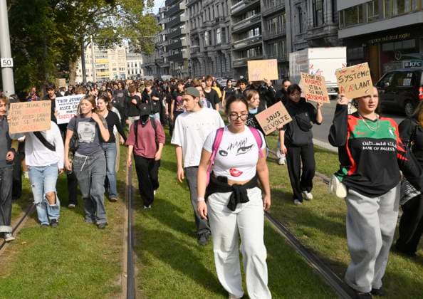 Liege Students Protest Against Austerity Measures 07 10 2026 LIEGE, BELGIUM Students protesting against the austerity measures introduced by the Wallonia-Brussels Federation (FWB) government are pictured in Liege, Belgium, on October 7, 2026. ( Liege Belgium Copyright: xPhilipxReynaersx