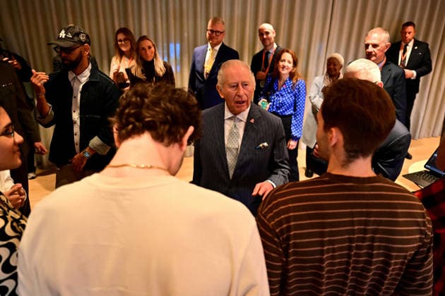 Britain s King Charles III reacts as he joins a music workshop for young people, the first as part of the Apple x King™s Trust Creative Labs, at Battersea Power Station in south west London on October 7, 2026., Credit:BEN STANSALL PA ROTA - B68 Avalon United Kingdom, London  Copyright: xBENxSTANSALLx xPAxROTAx-xB68x xAvalonx 1141207847