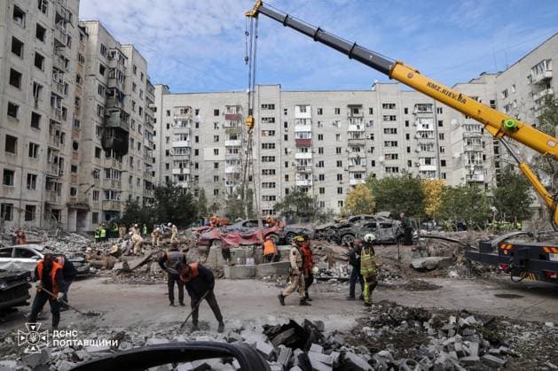 Rescuers search debris after Russian attack hits Kremenchuk in Poltava KREMENCHUK, UKRAINE - OCTOBER 07: (----EDITORIAL USE ONLY - MANDATORY CREDIT - STATE EMERGENCY SERVICE OF UKRAINE HANDOUT - NO MARKETING NO ADVERTISING CAMPAIGNS - DISTRIBUTED AS A SERVICE TO CLIENTS----) Search and rescue operations continue in a residential area following a Russian strike on Kremenchuk in Ukraine s Poltava region on October 07, 2026. At least two people were killed and dozens of civilians, including a child born in 2012, were injured as emergency workers comb through debris and heavily damaged residential structures across the site. State Emergency Service of Ukraine Anadolu Kremenchuk Ukraine. Editorial use only. Please get in touch for any othe  Copyright: x2026xAnadoluxStatexEmergencyxServicexofxUkrainex