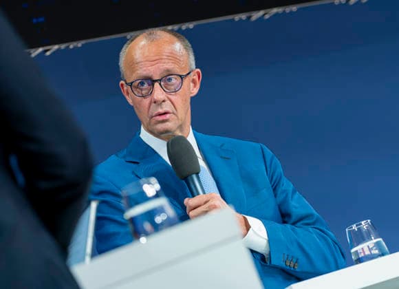 Friedrich Merz EUR, Deutschland, Berlin, 07.10.2026: Keynote von Bundeskanzler Friedrich Merz (CDU) zur Lage unseres Landes anlässlich der in Berlin stattfindenen Jubiläumsveranstaltung von 80 Jahre Handelsblatt und 100 Jahre WirtschaftsWoche.
