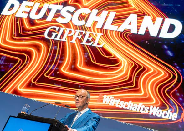 Friedrich Merz EUR, Deutschland, Berlin, 07.10.2026: Keynote von Bundeskanzler Friedrich Merz (CDU) zur Lage unseres Landes anlässlich der in Berlin stattfindenen Jubiläumsveranstaltung von 80 Jahre Handelsblatt und 100 Jahre WirtschaftsWoche.