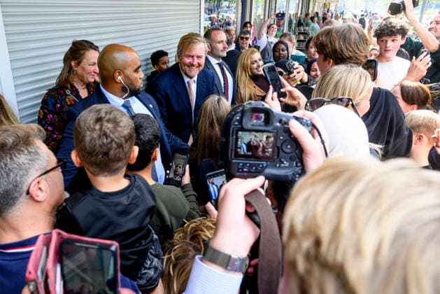 07-10-2026 Bosch King Willem-Alexander visited the Bike House, world kitchen and the Boschveld Garden at the Copernikkel, a cooperative of various resident-led initiatives and participating in the SAMEN lokaal program, in Den Bosch. Â  Copyright: xPPEx