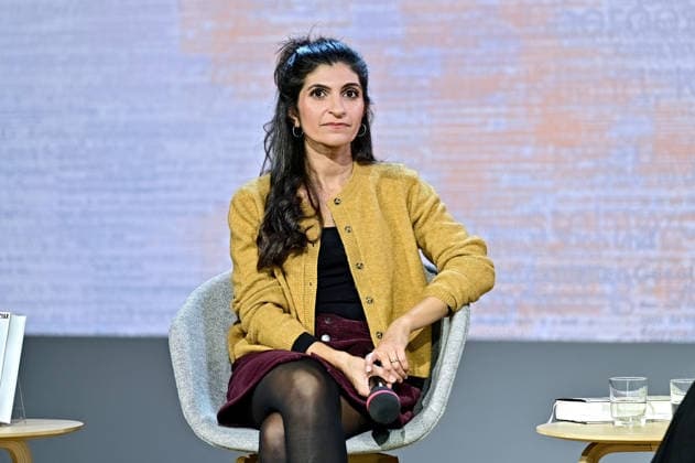 Frankfurter Buchmesse 2026. Schriftstellerin Shida Bazyar ( Gewinnerin Deutscher Buchpreis 2026 ) am 07.10.2026 auf der Frankfurter Buchmesse. 20261007MWI151744