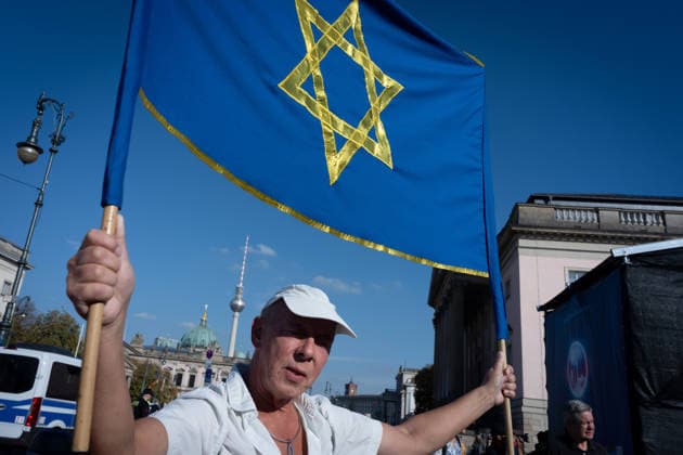 Berlin, Bebelplatz, Gedenken Berlin, Bebelplatz, Gedenken an die 1.200 Opfer des islamischen Terrorangriffs auf Israel am 7. Oktober 2023 Berlin Berlin GER