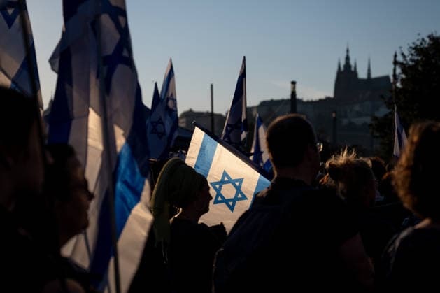 Several hundred people marked the third anniversary of the attacks on Israel by the Palestinian terrorist group Hamas at a gathering titled We Will Not Forget!, organised by the Czech Society of Friends of Israel, in front of the Rudolfinum concert hall in Jan Palach Square in Prague centre, Czech Republic, October 7, 2026. (CTKxPhoto OndrejxDeml) CTKPhotoP2026100707251  CTKPhotoP2026100707251