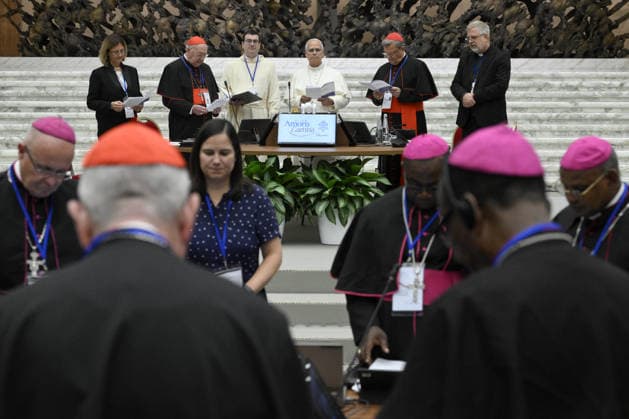 Pope Leo XIV Leads The Meeting ‘Ten years After Amoris laetitia’ - Vatican Pope Leo XIV attends the meeting ‘Ten years after Amoris laetitia’ at the Vatican on October 7, 2026. Pope Leo XIV convoked a meeting with the heads of the Eastern Churches and the Presidents of the Bishops Conferences on the occasion of the 10th anniversary of Amoris Laetitia. Pope Leo XIV encouraged Bishops from around the world to share what has emerged in their Churches over the ten years since the publication of Pope Francis’ Apostolic Exhortation on love in the family ‘Amoris laetitia’, and urged them to courageously confront the questions and difficulties that families face today. Photo by (EV) Simone Risoluti Vatican Medial ABACAPRESS.COM Rome  Copyright: xABACAx