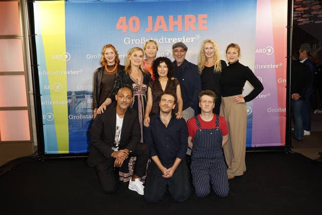 Sofie Junker, Patrick Abozen, Andrea Luedke, Saskia Fischer, Maria Ketikidou, Enrique Fiss, Oezguer Karadeniz, Dorothea Schenck, Sven Fricke and Sinha Melina Gierke attend the photo call for the 40th anniversary of the series *Großstadtrevier* on October 7, 2026 at the Astor Film Lounge in Hamburg, Germany 40th anniversary *Großstadtrevier* photo call in Hamburg, Germany