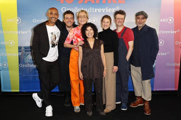 Patrick Abozen, Enrique Fiss, Saskia Fischer, Maria Ketikidou, Sinha Melina Gierke, Sven Fricke and Oezguer Karadeniz attend the photo call for the 40th anniversary of the series *Großstadtrevier* on October 7, 2026 at the Astor Film Lounge in Hamburg, Germany 40th anniversary *Großstadtrevier* photo call in Hamburg, Germany