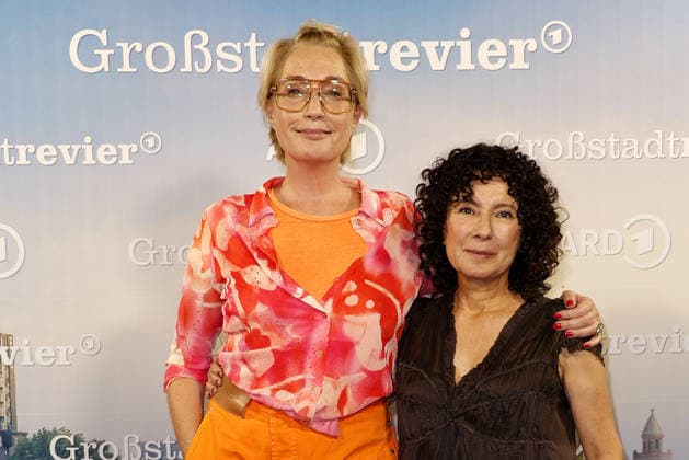 Saskia Fischer and Maria Ketikidou attend the photo call for the 40th anniversary of the series *Großstadtrevier* on October 7, 2026 at the Astor Film Lounge in Hamburg, Germany 40th anniversary *Großstadtrevier* photo call in Hamburg, Germany