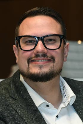 Bezirksvertretung Alt-Oberhausen am 07.10.2026 im Rathaus Oberhausen ( Ratssaal ) Kevin Burmeister ( AfD Landtagskandidat )