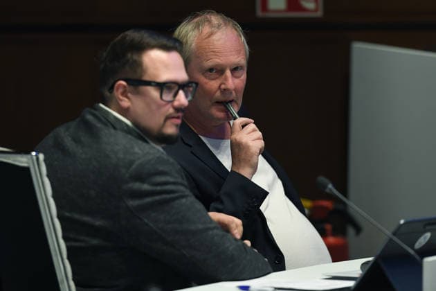 Bezirksvertretung Alt-Oberhausen am 07.10.2026 im Rathaus Oberhausen ( Ratssaal ) Kevin Burmeister ( AfD Landtagskandidat ), vorne - Wolfgang Kempkes ( OB-Kandidat der AfD Oberhausen ), hinten