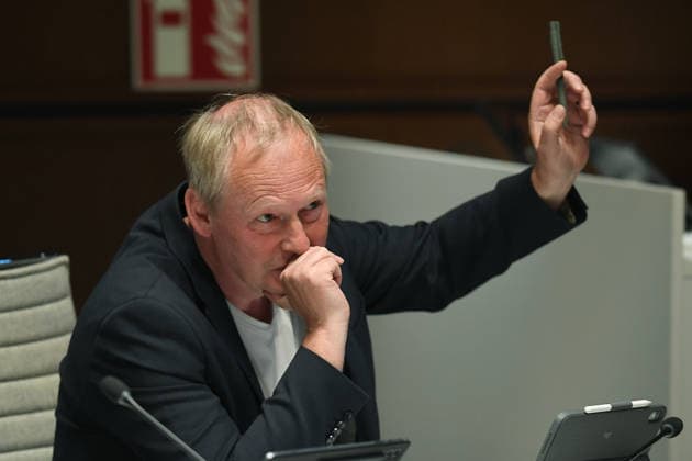 Bezirksvertretung Alt-Oberhausen am 07.10.2026 im Rathaus Oberhausen ( Ratssaal ) Wolfgang Kempkes ( OB-Kandidat der AfD Oberhausen )