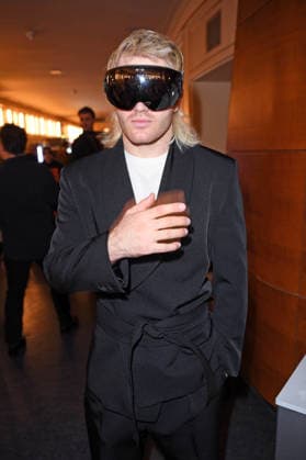 Ski Aggu (August Jean Diederich) bei der ABOUT YOU OPERA FASHION SHOW im Admiralspalast in Berlin am 07.10.2026