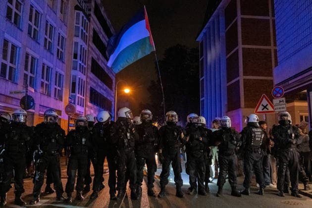 October 7, 2026, Cologne, Nrw, Germany: Multiple hundreds of people took part in a demonstration in Cologne marking the third anniversary of October 7, 2023, protesting IsraelÃ¢â‚¬â ¢s military campaign and genocidal intervention in Gaza. A smaller counter-protest took place without reported confrontations between the two groups...Police intervened and stopped the demonstration multiple times before protesters were held inside a police cage for approximately two hours. Officers later opened a corridor and allowed them to leave in small groups. During the dispersal, police arrested around 10 protesters, who were later released from custody. Cologne Germany  - ZUMAm356 20261007_zip_m356_005 Copyright: xMouafakxMahmaljix
