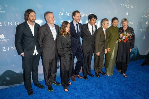 Apple Original Films Tenzing New York Premiere, New York, USA - 07 Oct (L-R) Stefan Duscio, Luke Davies, Jennifer Peedom, Tom Hiddleston, Genden Phuntsok, Willem Dafoe, Thinley Lhamo and Liz Watts attend Apple Original Films Tenzing New York Premiere at DGA Theater on October 07, 2026 in New York City. New York United States Copyright: xRonxAdarx xSOPAxImagesx Ron-Adar-1456833