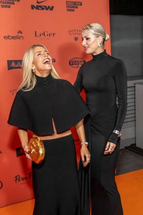 ABB ABOUTYOU- Caroline Daur und Lena Gercke zu Gast auf dem Orangenen Teppich bei der ABOUT YOU Opera Fashion Show im Admiralspalast am 07.10.2026 Berlin Deutschland