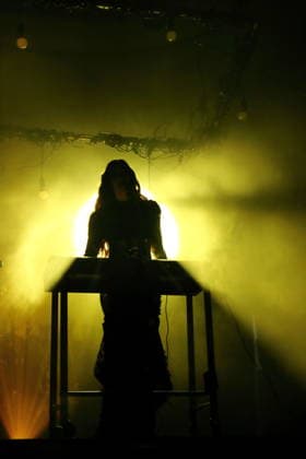 Alexandra Ashley Hughes alias Allie X bei einem Konzert im Metropol in Berlin, 7. Oktober 2026. Allie X Konzert Berlin