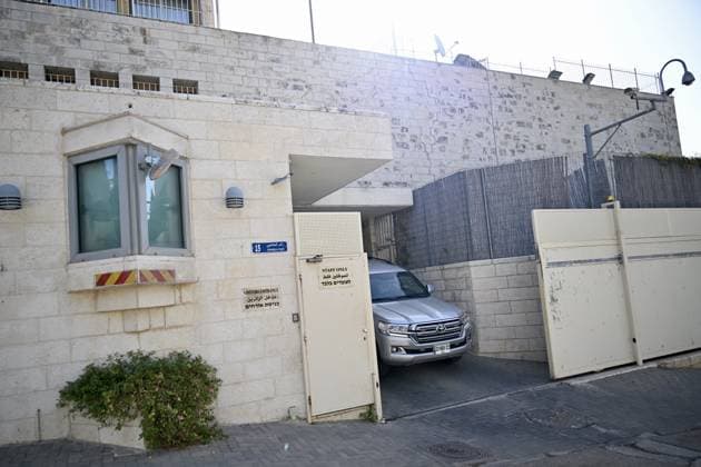 Israel suspends UK Consulate General s operations in East Jerusalem JERUSALEM - OCTOBER 8: Vehicles leave the British Consulate General after Israel suspends its operations in retaliation for Britain s decision to ban imports of products made in illegal Israeli settlements, in East Jerusalem on October 8, 2026. The decision comes amid escalating tensions between Israel and the United Kingdom over Israeli settlement policies. Mostafa Alkharouf Anadolu Jerusalem Israel. Editorial use only. Please get in touch for any other usage.  Copyright: x2026xAnadoluxMostafaxAlkharoufx