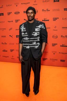 ABB ABOUTYOU- Marvin De Graft zu Gast auf dem Orangenen Teppich bei der ABOUT YOU Opera Fashion Show im Admiralspalast am 07.10.2026 in Berlin Berlin Deutschland