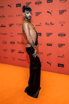 ABB ABOUTYOU- Raj Rouge zu Gast auf dem Orangenen Teppich bei der ABOUT YOU Opera Fashion Show im Admiralspalast am 07.10.2026 in Berlin Berlin Deutschland