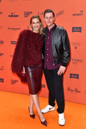 Lisa Walser und Henry Walser bei der ABOUT YOU Opera Modenschau in Berlin am 07.10.2026