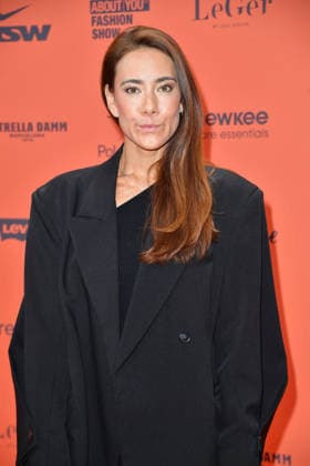 Angela Lanz bei der ABOUT YOU Opera Modenschau in Berlin am 07.10.2026