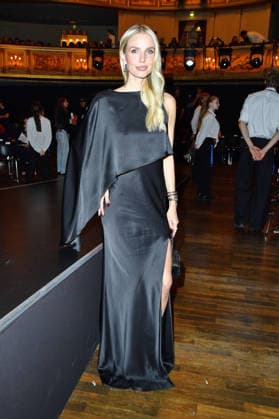 Leonie Hanne bei der ABOUT YOU Opera Modenschau in Berlin am 07.10.2026