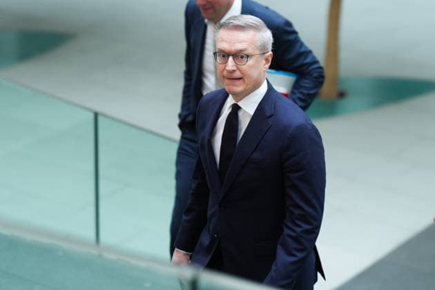 Bundespressekonferenz, Jahresbericht des Nationalen Normenkontrollrat (NKR) zum Buerokratieabbau Dr. Karsten Wildberger bei seiner Ankunft zur Vorstellung des Jahresbericht des Nationalen Normenkontrollrat zum Buerokratieabbau, Berlin, 08.10.2026 Berlin Berlin Deutschland