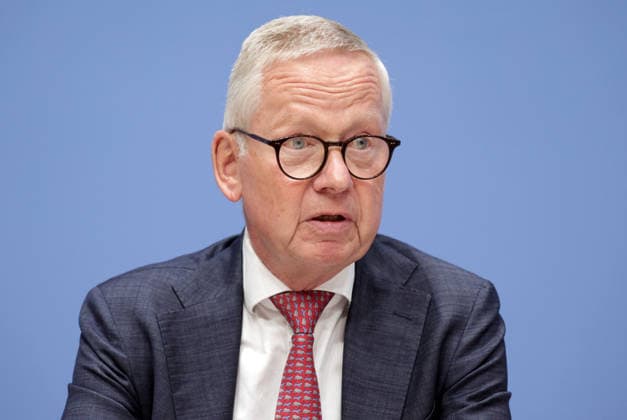Lutz Goebel, Vorsitzender des Nationalen Normenkontrollrats, PK zu - Jahresbericht des Nationalen Normenkontrollrats zum Bürokratieabbau, Berlin, 08.10.2026