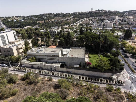 British Consulate General in Jerusalem suspends operations JERUSALEM - OCTOBER 8: A wide-angle view shows the British Consulate General building in East Jerusalem after Israel suspends its operations in retaliation for the United Kingdom s decision to ban imports of products manufactured in illegal Israeli settlements, on October 8, 2026. Mostafa Alkharouf Anadolu Jerusalem Israel. Editorial use only. Please get in touch for any other usage.  Copyright: x2026xAnadoluxMostafaxAlkharoufx