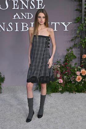 Annaka Fourneret bei der Premiere des Kinofilms Sense and Sensibility Sinn und Sinnlichkeit im United Theater. Los Angeles, 07.10.2026