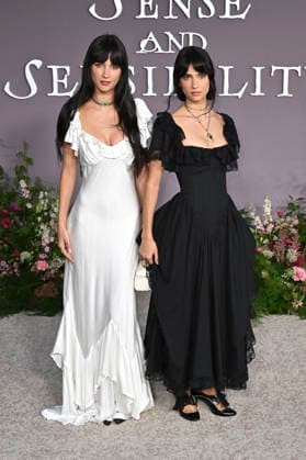 Elisha Herbert und Renee Herbert bei der Premiere des Kinofilms Sense and Sensibility Sinn und Sinnlichkeit im United Theater. Los Angeles, 07.10.2026