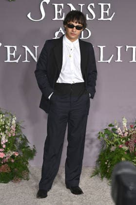 Frank Dillane bei der Premiere des Kinofilms Sense and Sensibility Sinn und Sinnlichkeit im United Theater. Los Angeles, 07.10.2026