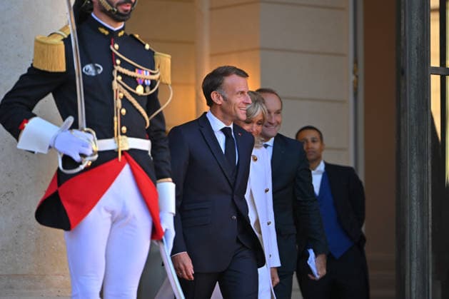 French president hosts German president, Elysee Palace, Paris, France French president Emmanuel Macron and his wife Mme Brigitte Macron host German President Mr Frank Walter Steinmeier and wife Mme Elke Budenbender at the Elysee Palace on October 08, 2026. Paris Elysee Palace Ile de France France