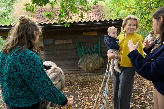 Queen Mathilde Visits Winners Of the 2026 Queen Mathilde Prize GREZ-DOICEAU, BELGIUM - OCTOBER 08: Queen Mathilde of Belgium pictured visiting two organizations that won the 2026 Queen Mathilde Prize : Vzw Alba, on October 08, 2026 in Grez-Doiceau, Belgium, 08 10 2026 Grez-Doiceau Belgium  Copyright: xPhilipxReynaersx