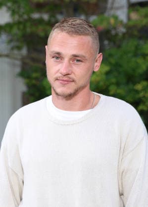 Ben Hardy Jury photocall at the 37th edition of the Dinard British Film Festival on October 8, 2026 Denis Guignebourg Bestimage Jury photocall at the 37th edition of the Dinard British Film Festival on October 8, 2026 Dinard, France  Copyright: xDenisxGuignebourgx xBestimagexDenisxGuignebourgx xBestimagex