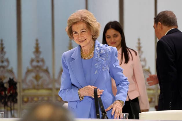 Queen Sofía Presides Over the 2026 Mapfre Foundation Social Awards Ceremony Queen Sofía upon her arrival at the 2026 Mapfre Foundation Social Awards Ceremony at the Real Casino de Madrid on October 8, 2026, in Madrid, Spain. These awards recognize the commitment, generosity, and solidarity of individuals and institutions that have carried out outstanding initiatives for the benefit of society: Teresa Perales, Ayúdame3D, AESLEME, and Cortijo Guadiana. QUEEN INFANTA AWARDS CASINO MAPFRE FOUNDATION Raú Madrid Madrid, Spain  Copyright: xRaulxTerrelx 7828121