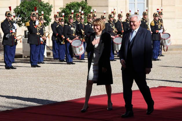 NEWS : Visite d Etat de Frank-Walter Steinmeier - Paris - 08 10 2026 Accueil de Frank-Walter Steinmeier, Prà sident de la Rà publique fà dà rale d Allemagne et de Elke Budenbender par Emmanuel Macron, Prà sident de la Rà publique et Brigitte Macron ce jeudi 8 octobre au palais de l™Elysà e ParisFrance Copyright: xMichtofx