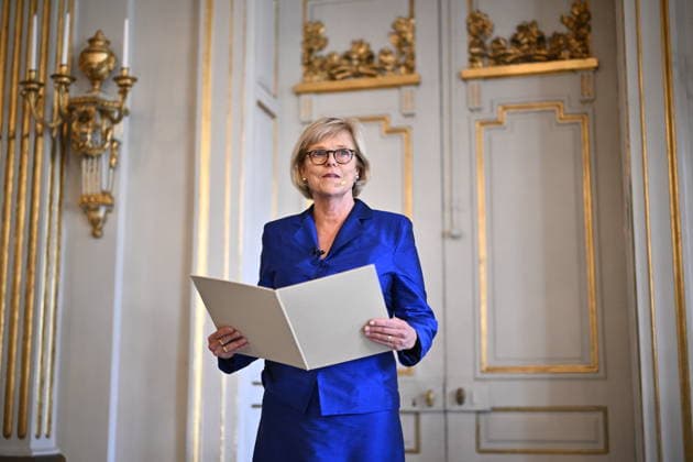Ingrid Carlberg, Permanent Secretary of the Swedish Academy, announces that Canadian author Anne Carson has been awarded the 2026 Nobel Prize in Literature at Börshuset in Stockholm, Sweden, on October 8, 2026. STOCKHOLM, SWEDEN x10430x  Copyright: xChristinexOlsson TTx NOBEL PRIZE IN LITERATURE 2026 mKngdPv_Di0