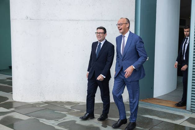 Bundeskanzler Merz empfängt den britischen Premierminister Burnham. Deutschland, Berlin am 8. Oktober 2026: Bundeskanzler Friedrich Merz (CDU) empfängt den Premierminister des Vereinigten Königreichs Großbritannien und Nordirland, Andrew Burnham, zu seinem Antrittsbesuch im Bundeskanzleramt.