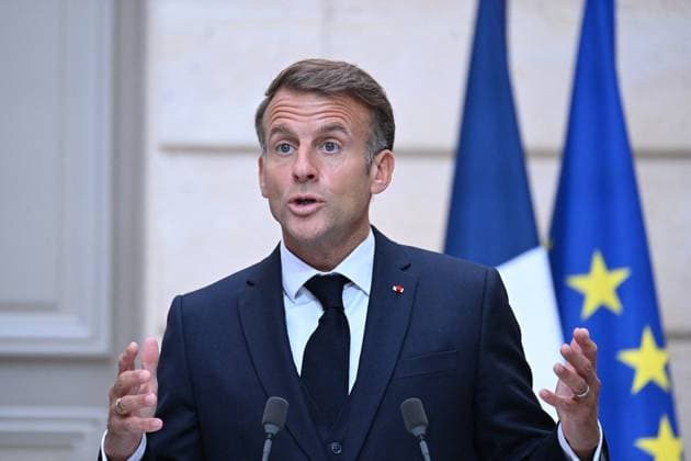 French President Emmanuel Macron and the President of Germany during a signing ceremony and a joint press conference at the Élysée Palace in Paris, France, October 8, 2026. Signing of an agreement between the French government and the German government regarding the Franco-German Youth Office. Eric Tschaen Pool Bestimage. French President Emmanuel Macron and German President during a signing ceremony and joint press conference at the Élysée Palace in Paris, France, on October 8, 2026. The French and German governments signed an agreement regarding the Franco-German Youth Office. Paris, France  Copyright: xEricxTschaenx xPoolx xBestimagexEricxTschaenx xPoolx xBestimagex