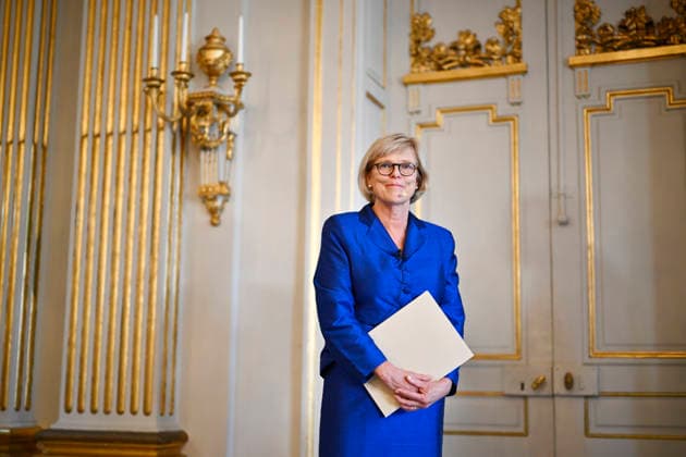 Ingrid Carlberg, Permanent Secretary of the Swedish Academy, announces that Canadian author Anne Carson has been awarded the 2026 Nobel Prize in Literature at Börshuset in Stockholm, Sweden, on October 8, 2026. STOCKHOLM, SWEDEN x10430x  Copyright: xChristinexOlsson TTx NOBEL PRIZE IN LITERATURE 2026 UtO-0yrkO1c