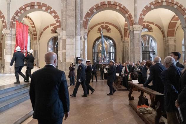 IPA89429907 - Milan, October 8, 26, Basilica of St. Ambrose, Eucharistic celebration marking the 25th anniversary of the Linate plane crash  Copyright: xGiuliaxSciaccax xGiuliaxSciaccax IPA89429907
