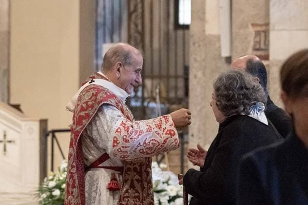 IPA89429953 - Milan, October 8, 26, Basilica of St. Ambrose, Eucharistic celebration marking the 25th anniversary of the Linate plane crash Pictured: Mario Delpini, Archbishop of Milan  Copyright: xGiuliaxSciaccax xGiuliaxSciaccax IPA89429953