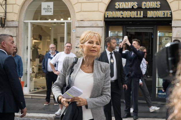 IPA89429525 - Journalist Lilli Gruber arrives at the Teatro Sistina for the celebrations marking the 150th anniversary of the *Corriere della Sera* in Rome, Italy, on October 8, 2026. Flavio Brancaleone Fotogramma  Copyright: xFLAVIO_BRANCALONEx xx IPA89429525