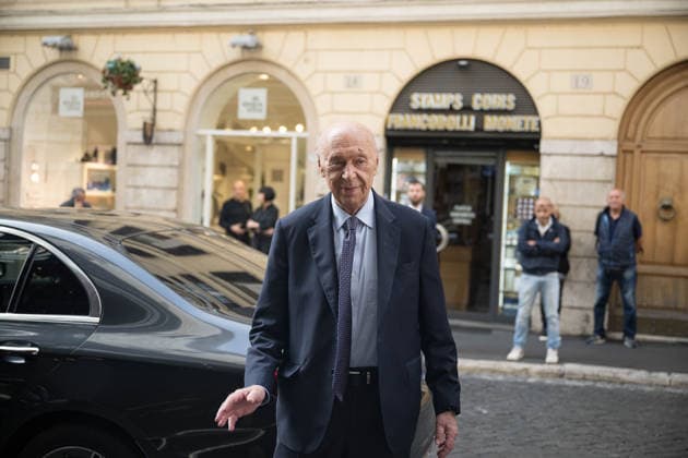 IPA89429581 - Journalist Paolo Mieli arriving at the Teatro Sistina for the celebrations marking the 150th anniversary of the *Corriere della Sera* in Rome, Italy, on October 8, 2026. Flavio Brancaleone Fotogramma  Copyright: xFLAVIO_BRANCALONEx xx IPA89429581