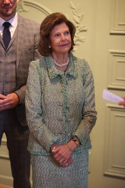 Königin Silvia von Schweden beucht Insel Mainau Konstanz Mainau, 08.10.2026 Ihre Majestät Königin Silvia von Schweden besucht die Insel Mainau be Konstanz. und schreibt sich uter anderen In das Goldene Buch der Stadt ein. Baden- Württemberg Germany Copyright: xMatthiasxGränzdörferx