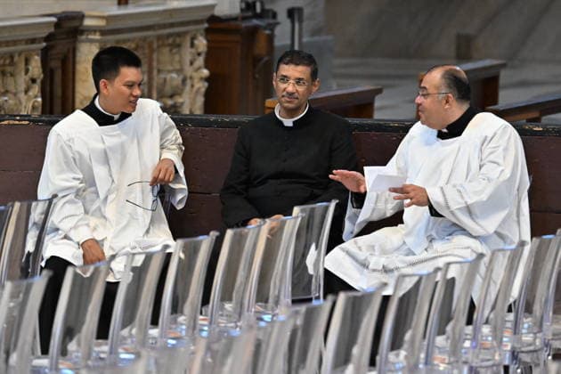 IPA89433499 - Italy, Rome, Vatican, October 8, 2026: Pope Leo XIV celebrates Holy Mass for the start of the academic year at the Pontifical Universities in St. Peter s Basilica in the Vatican. Photograph by ALESSIA GIULIANI Catholic Press Photo  Copyright: xx xAlessiaxGiuliani Catholipressphox IPA89433499